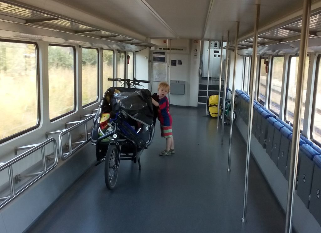 Mit dem Cargobike in der Bahn abseits der Stoßzeit