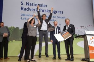 BMVI | 5. Nationaler Radverkehrskongress 2017, © Dirk Michael Deckbar