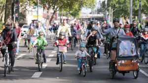 Nehmt an den Kidical Mass Fahrraddemos teil!